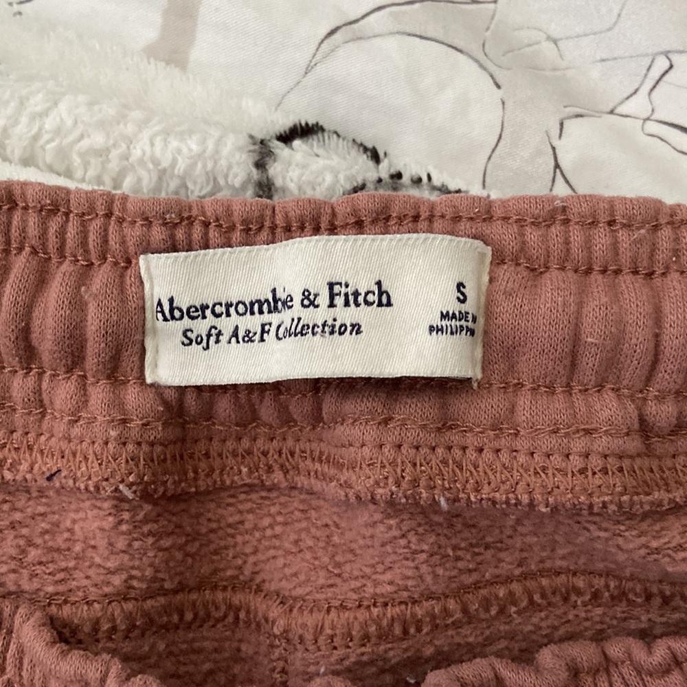 Sweatpants - Picture 4 of 4